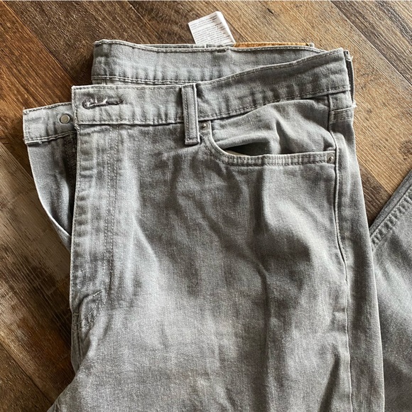 Levi’s 541 Athletic Fit Jeans - Picture 9 of 14